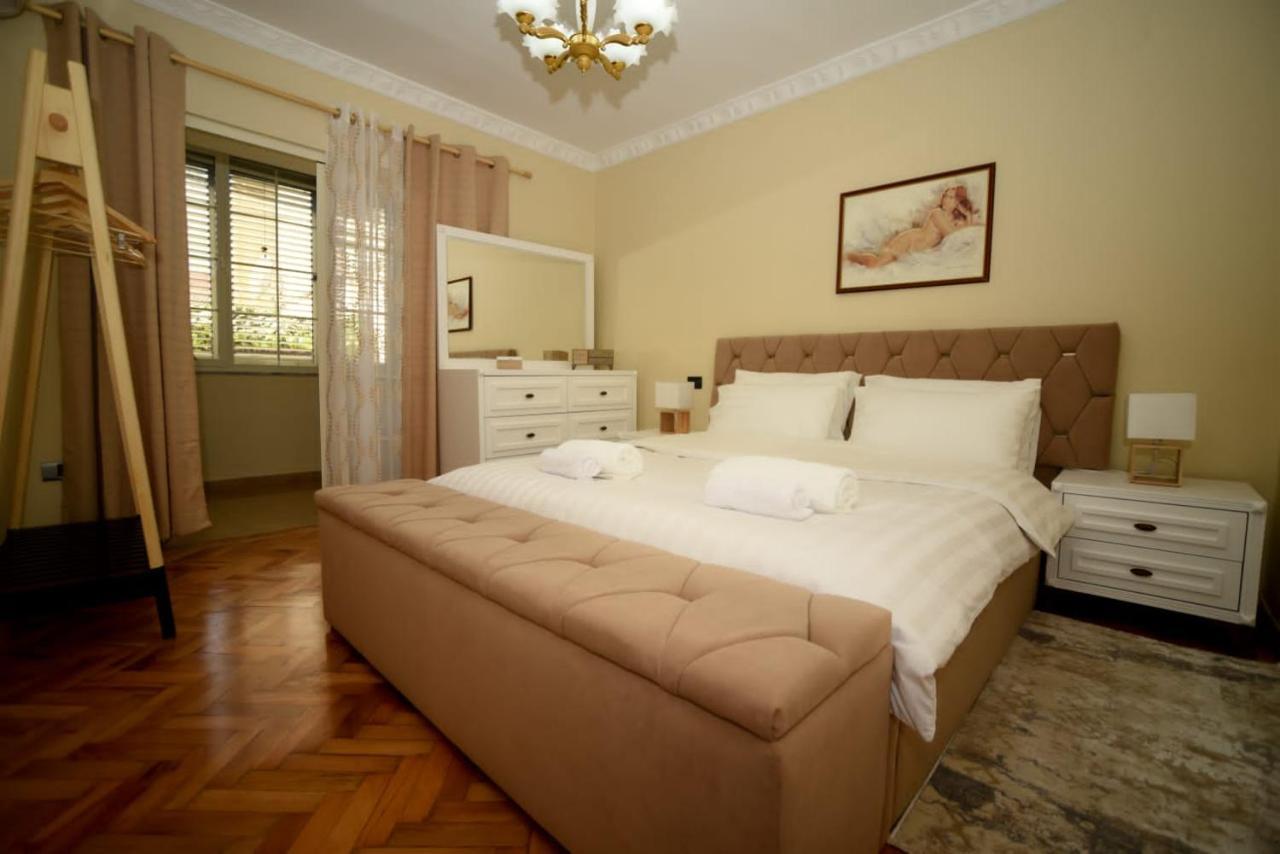Amli Apartament Apartment Тирана Екстериор снимка