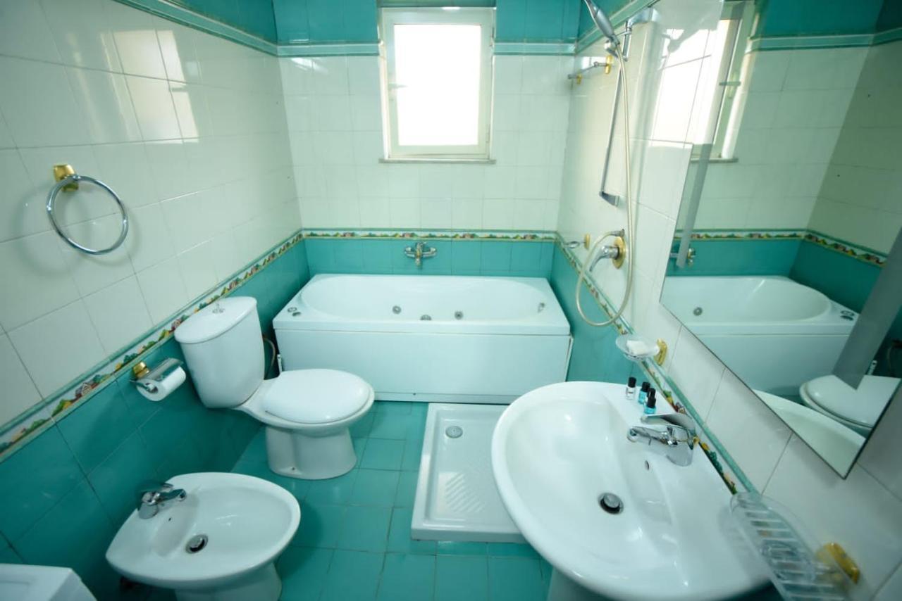 Amli Apartament Apartment Тирана Екстериор снимка